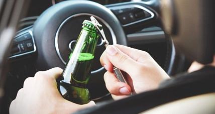 Spowodował Stłuczkę, Był Pij...