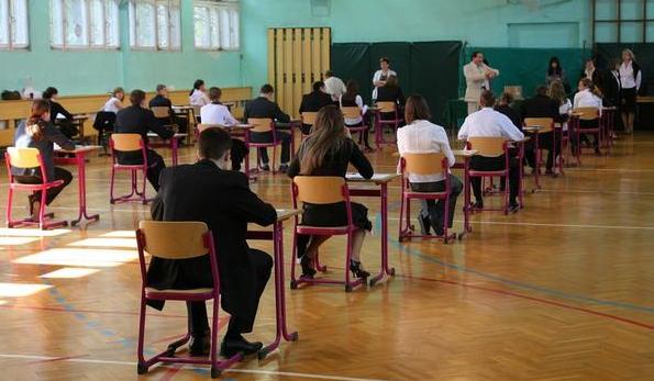 W całej Polsce rozpoczęły się dzisiaj maturalne egzaminy poprawkowe
