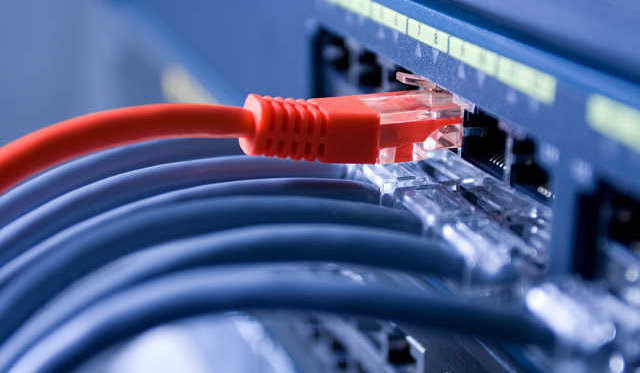 Za 2 lata powiat będzie miał dostęp do szerokopasmowego internetu?