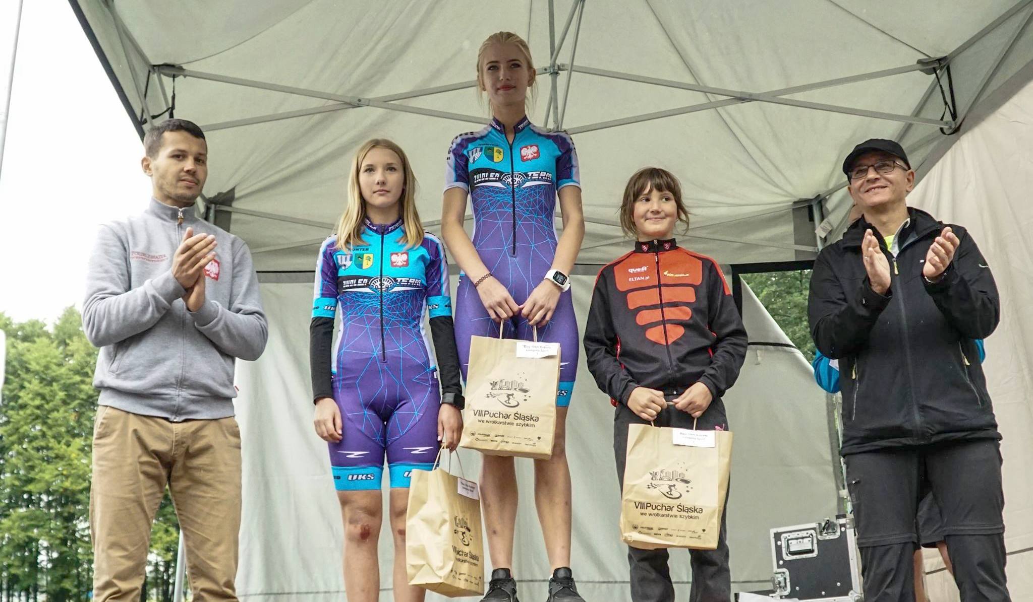 Pomimo strug deszczu Zwoleń Team wywalczył w Katowicach 7 medali! [ZDJĘCIA]