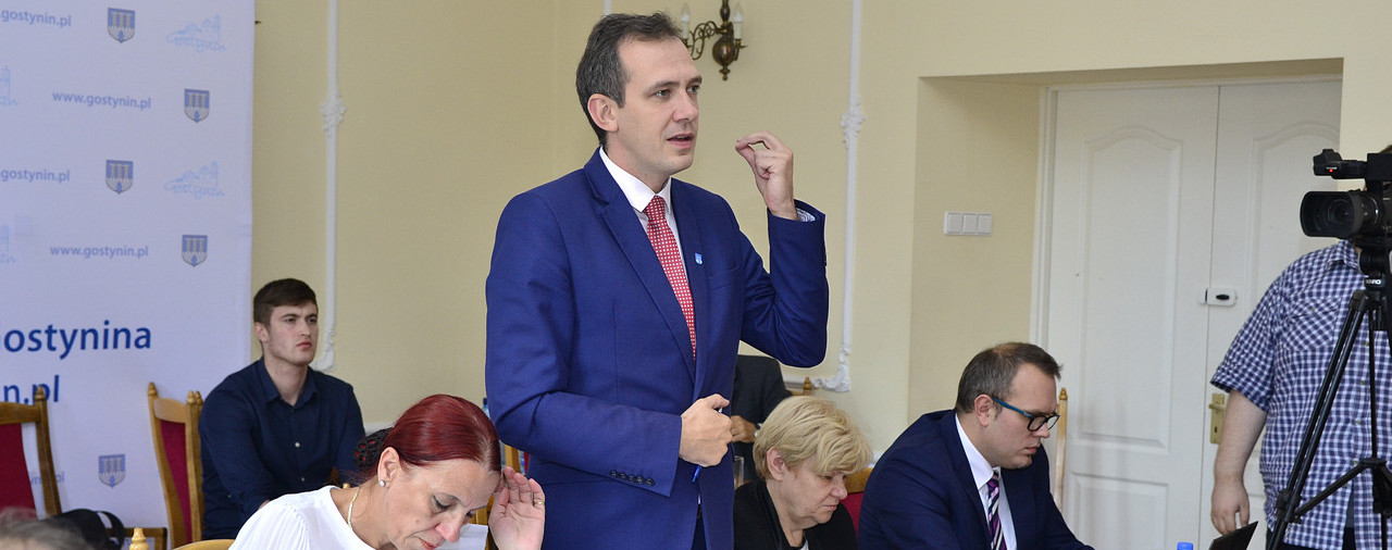 Pustki w SP 5, przepełnienie w SP 3. Przewodniczący Rady wytyka błędy burmistrzowi i dyrektorowi [ZDJĘCIA+VIDEO] - Sprostowanie