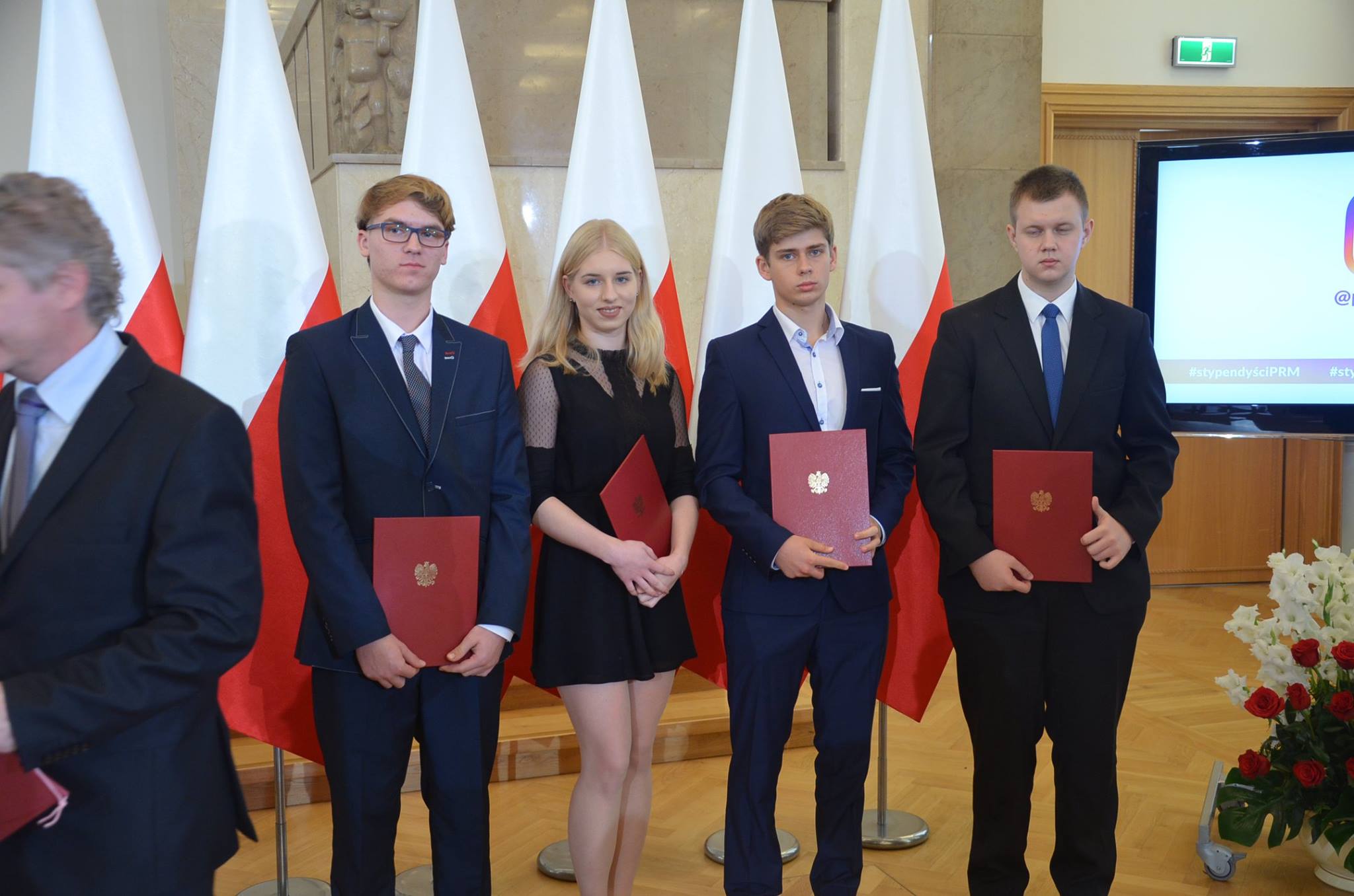 Uczeń  GCE Samuel Ledzion odebrał stypendium z rąk Pani Premier [ZDJĘCIA]